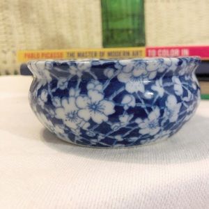 Blue and White porcelain trinket dish💙